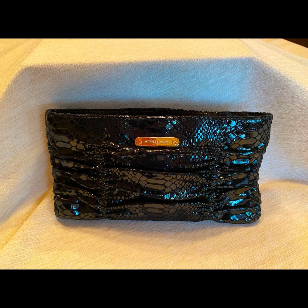 Michael Kors Clutch in Black Patent Leather Python